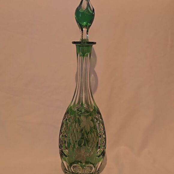 Vintage NAUTCHMAN TRAUBE CRYSTAL Green Glass Decantar. Excellent Cond!